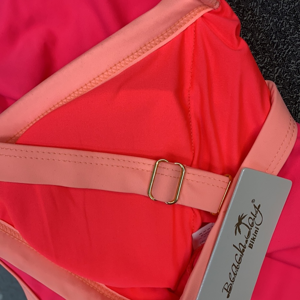 NWT one piece swim size small - Picture 3 of 3